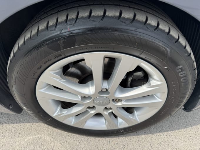 2025 Kia Ceed