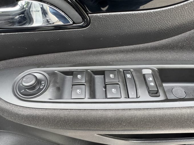 2025 Vauxhall Mokka X