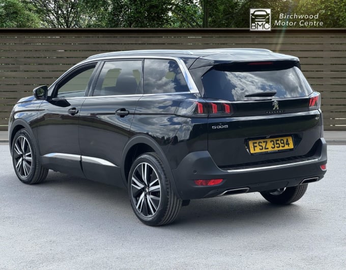 2025 Peugeot 5008