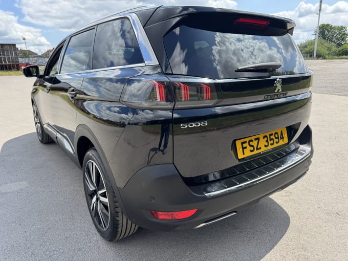 2025 Peugeot 5008