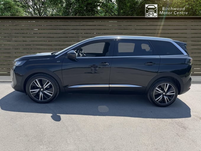 2025 Peugeot 5008