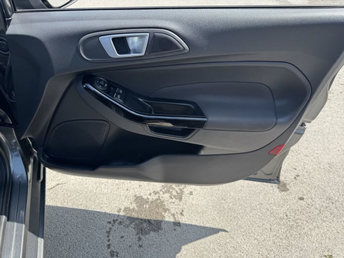 2025 Ford Fiesta