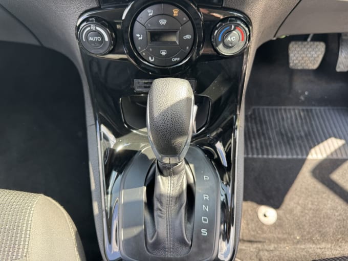 2025 Ford Fiesta