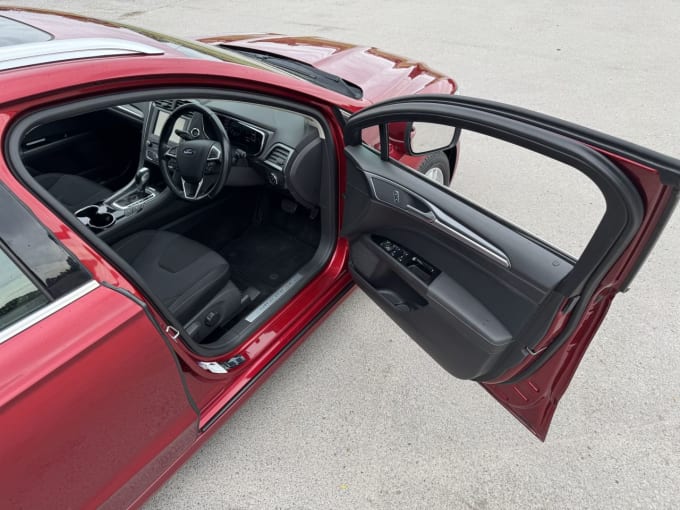 2025 Ford Mondeo