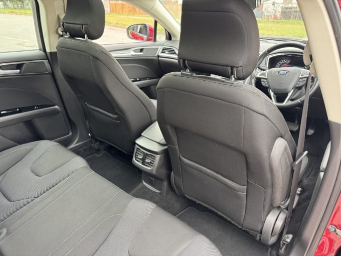 2025 Ford Mondeo