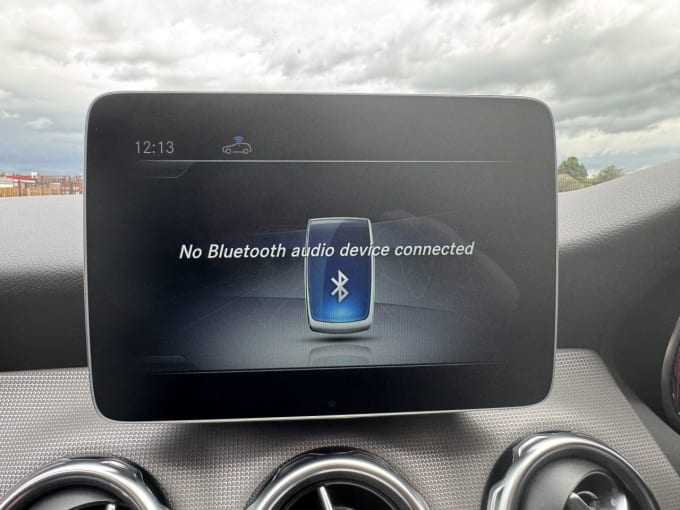 2025 Mercedes-benz 180