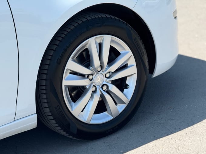 2025 Peugeot 308 Sw