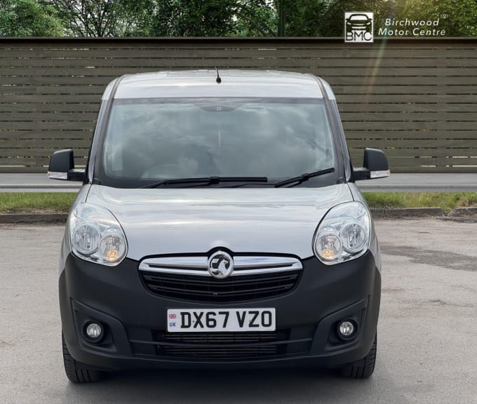 2025 Vauxhall Combo