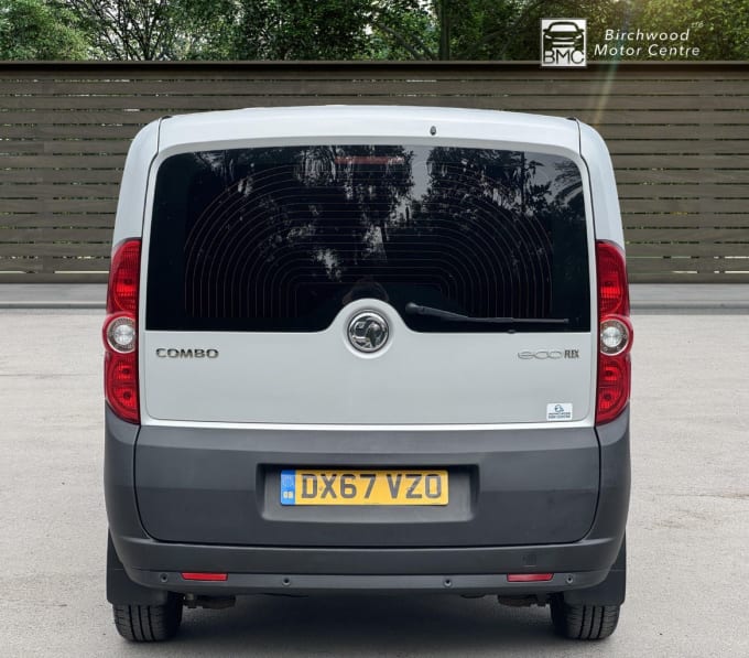 2025 Vauxhall Combo