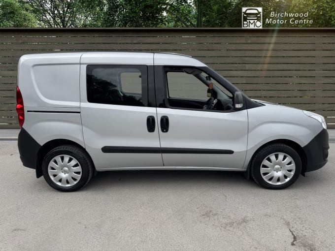 2025 Vauxhall Combo