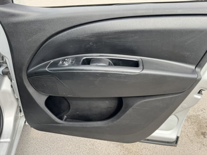 2025 Vauxhall Combo
