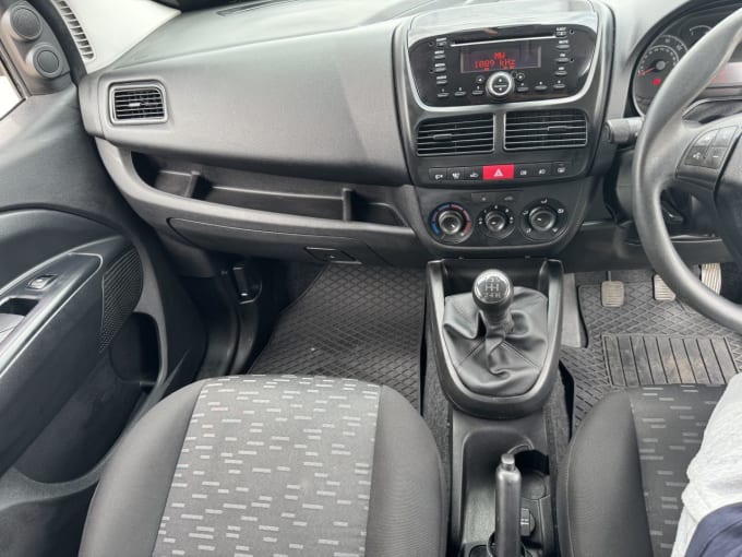 2025 Vauxhall Combo