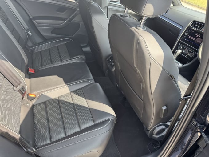 2025 Volkswagen Golf