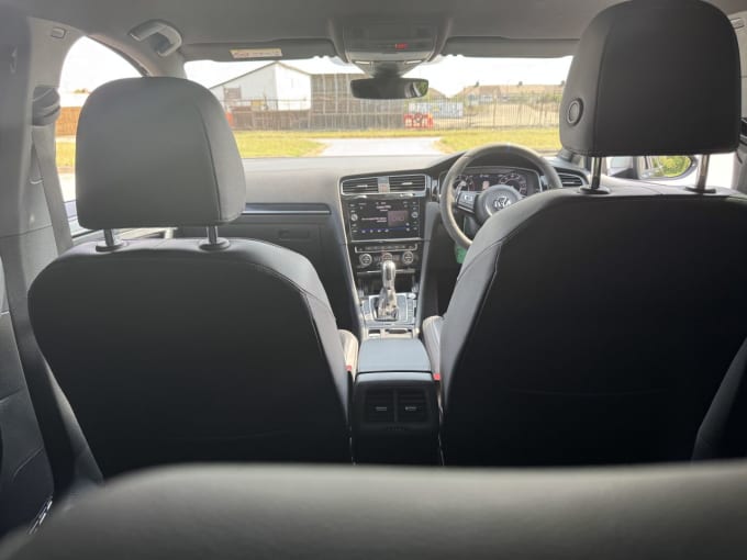 2025 Volkswagen Golf