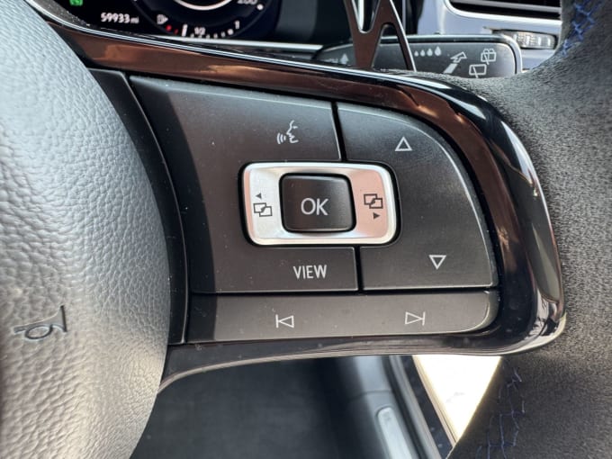 2025 Volkswagen Golf