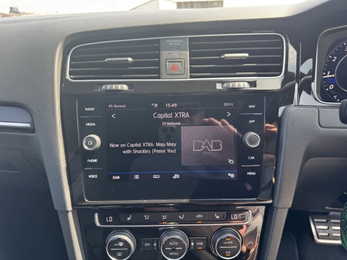 2025 Volkswagen Golf