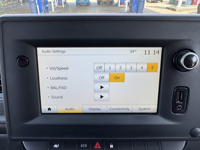 2025 Renault Master
