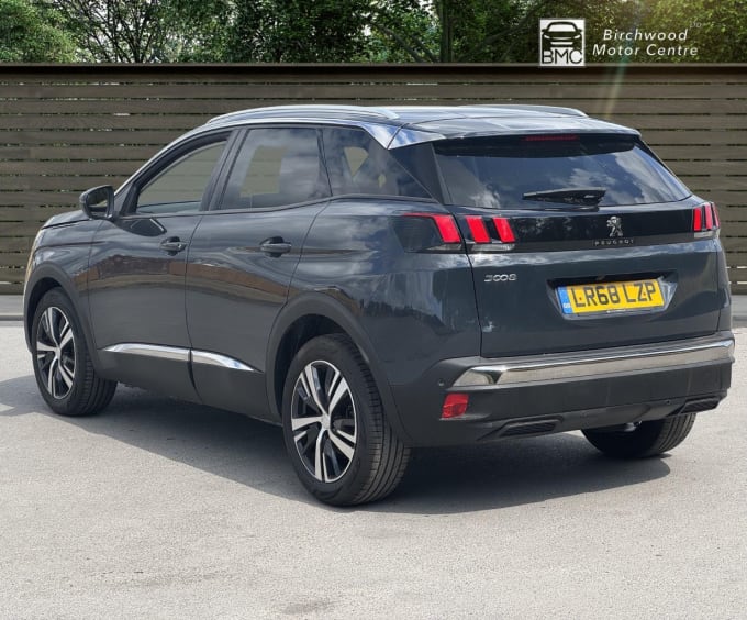 2025 Peugeot 3008