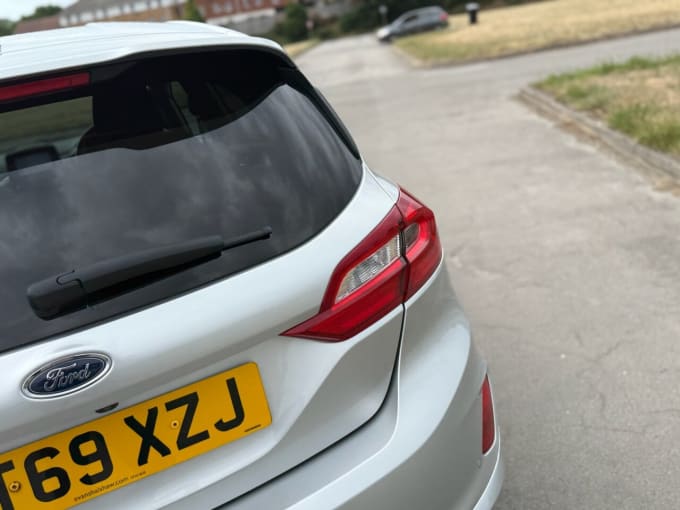 2025 Ford Fiesta