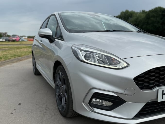 2025 Ford Fiesta