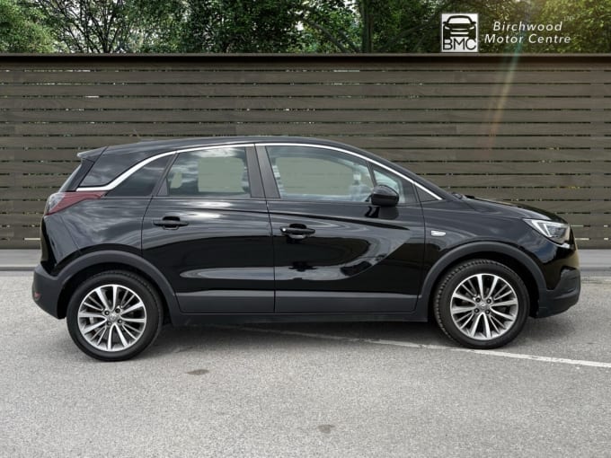 2025 Vauxhall Crossland X