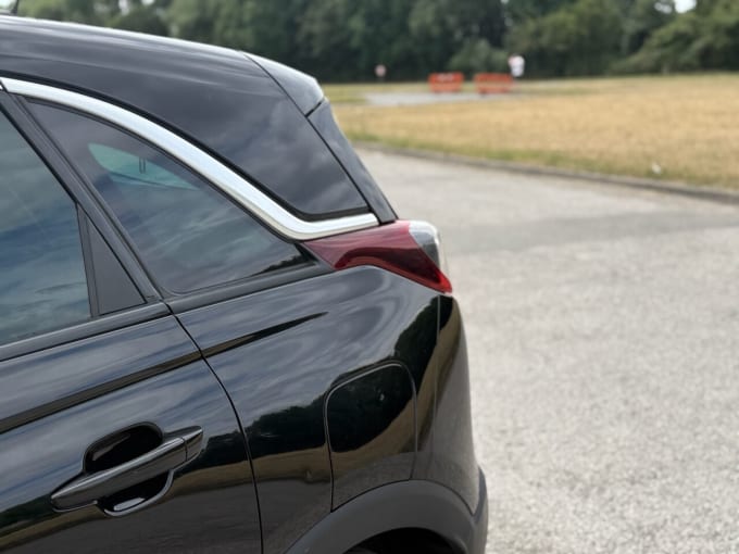2025 Vauxhall Crossland X