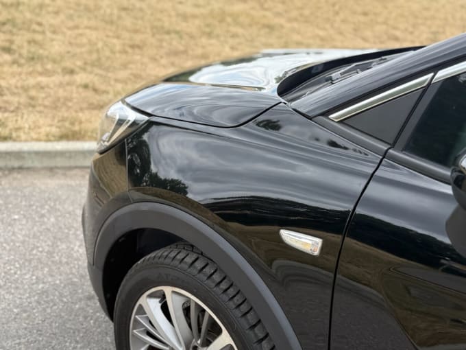 2025 Vauxhall Crossland X