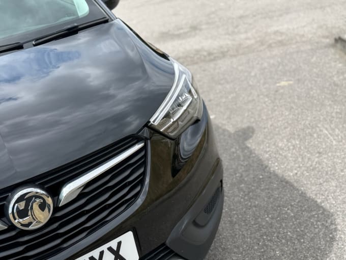 2025 Vauxhall Crossland X