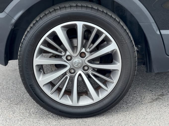 2025 Vauxhall Crossland X