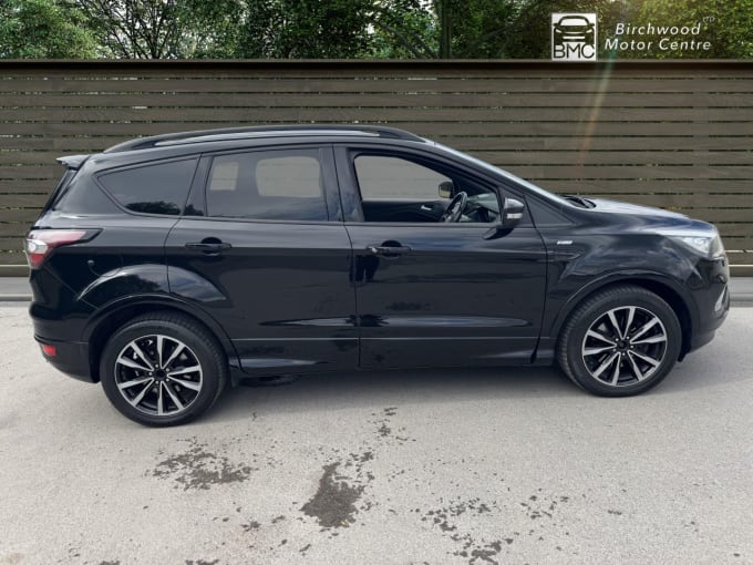 2025 Ford Kuga