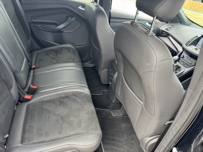 2025 Ford Kuga