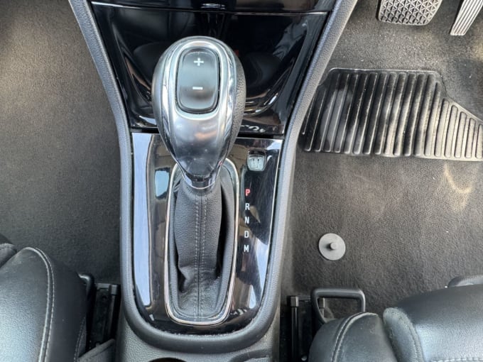 2025 Vauxhall Mokka X
