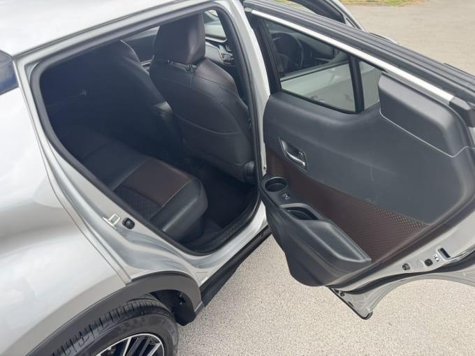 2025 Toyota C-hr