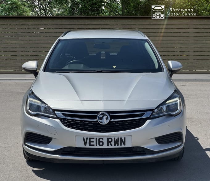 2025 Vauxhall Astra