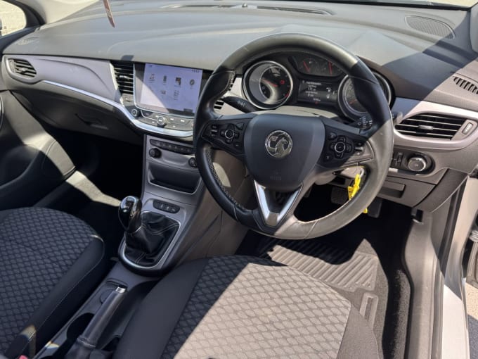 2025 Vauxhall Astra