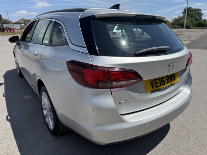 2025 Vauxhall Astra