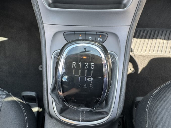 2025 Vauxhall Astra
