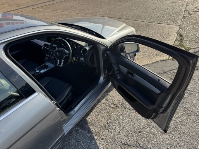 2025 Mercedes-benz C-class