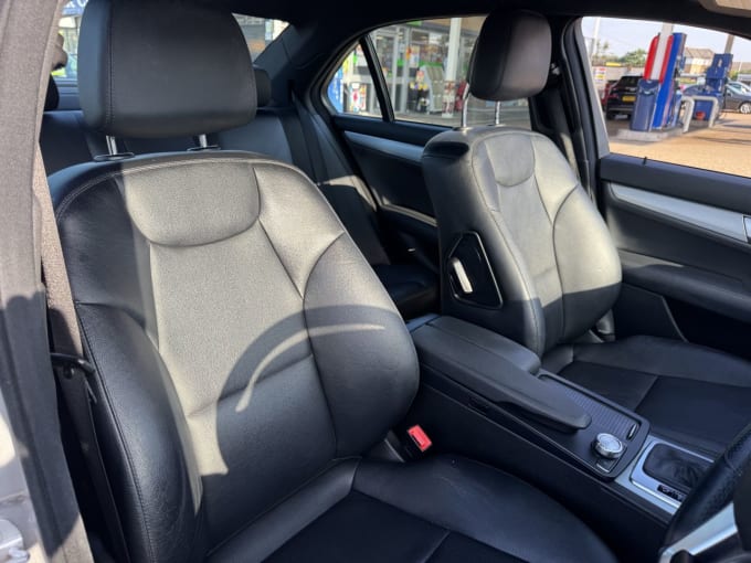 2025 Mercedes-benz C-class