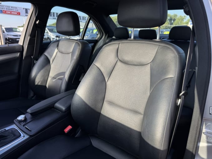 2025 Mercedes-benz C-class