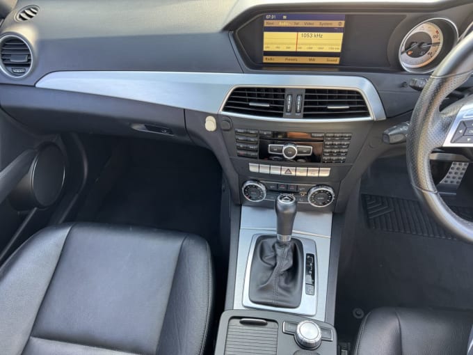 2025 Mercedes-benz C-class