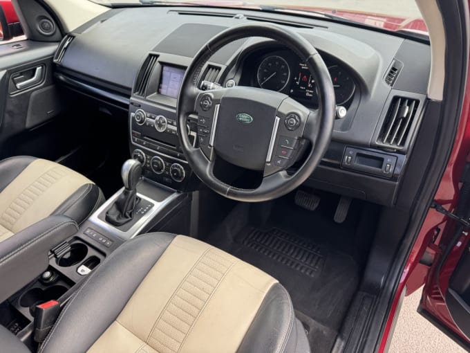 2025 Land Rover Freelander 2