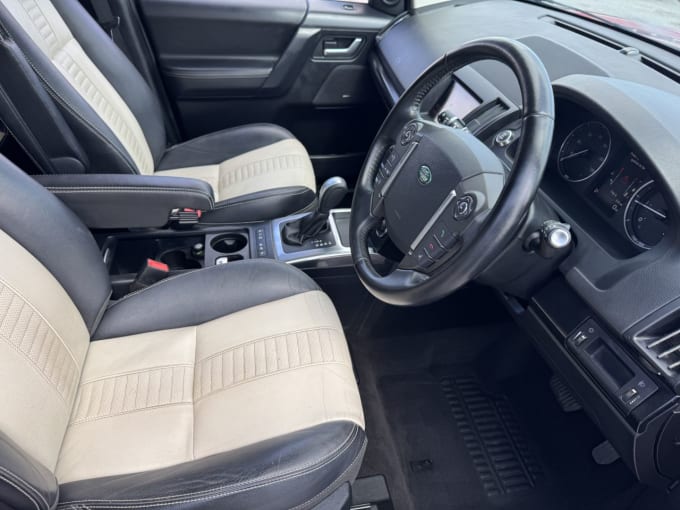 2025 Land Rover Freelander 2