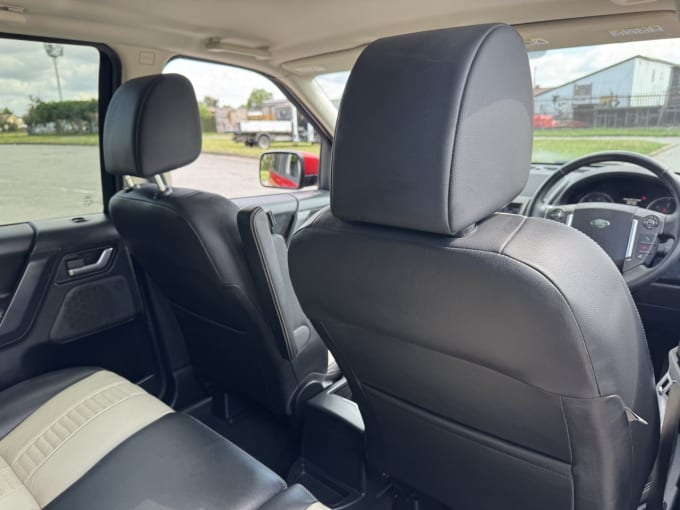 2025 Land Rover Freelander 2