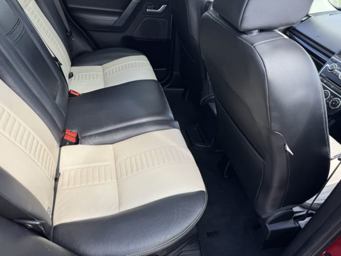 2025 Land Rover Freelander 2