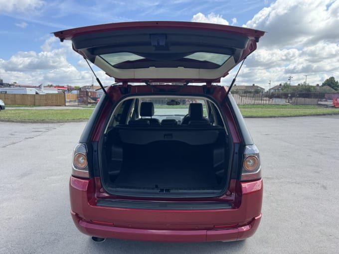 2025 Land Rover Freelander 2