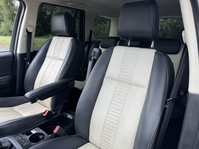 2025 Land Rover Freelander 2