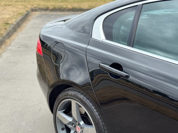 2025 Jaguar Xe