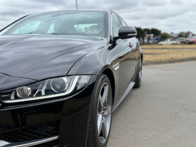 2025 Jaguar Xe