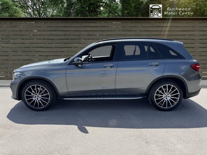 2025 Mercedes-benz Glc